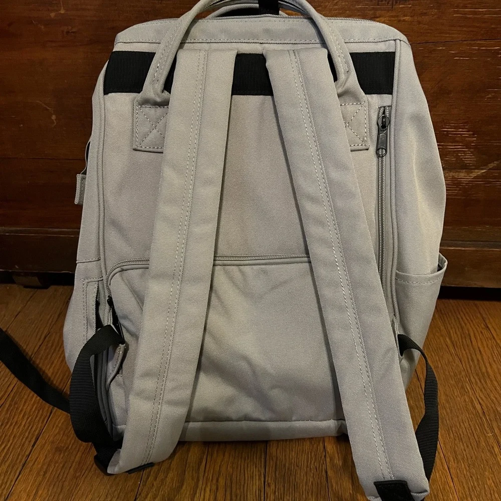 Commuter Backpack - Picture 2 of 3
